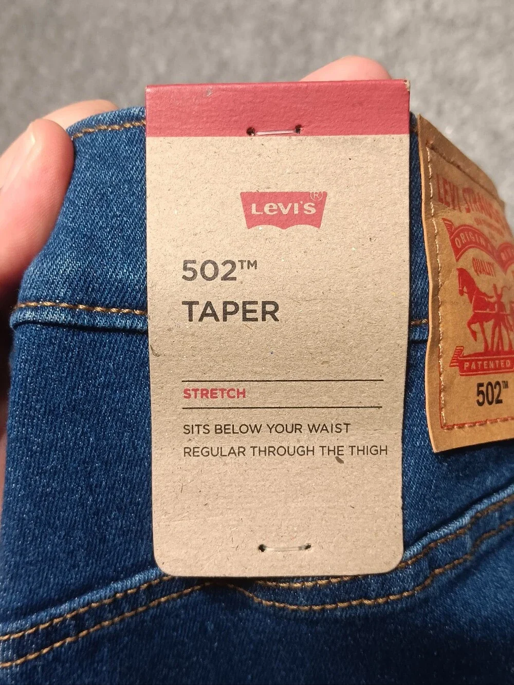 Levis 502 Jeans Mens 34x30 Blue Taper Fit Dark Wash Stretch Denim Preppy NEW